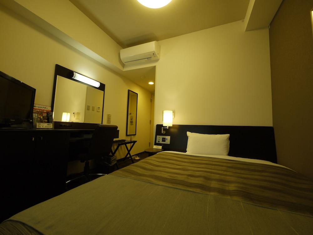 Hotel Route-Inn Uozu מראה חיצוני תמונה
