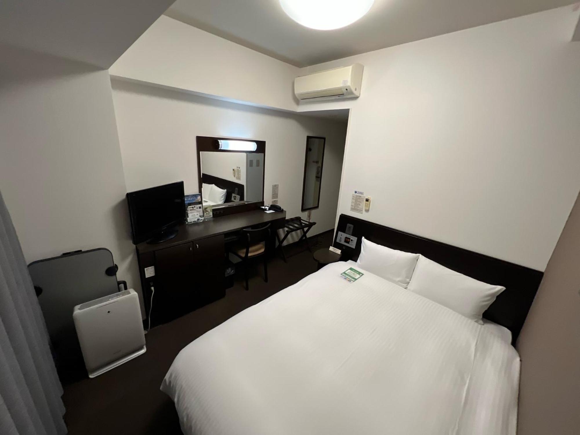 Hotel Route-Inn Uozu מראה חיצוני תמונה