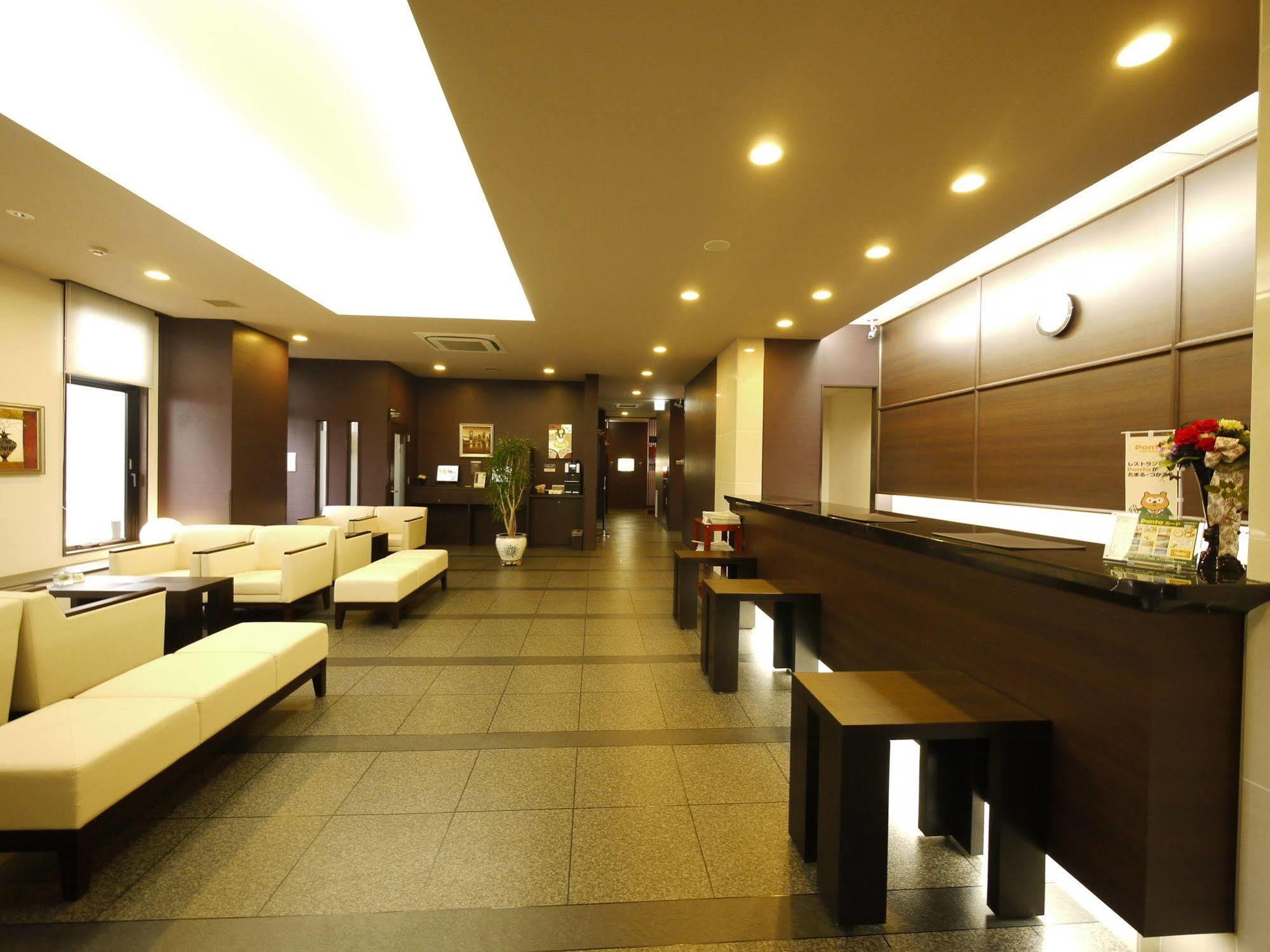 Hotel Route-Inn Uozu מראה חיצוני תמונה